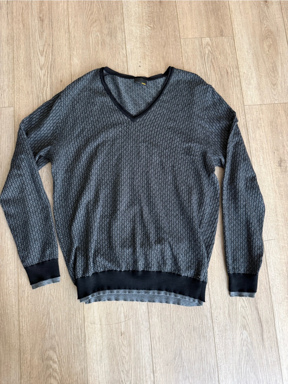 Fendi Kids Black and Gray Knit V-Neck Bottoms
